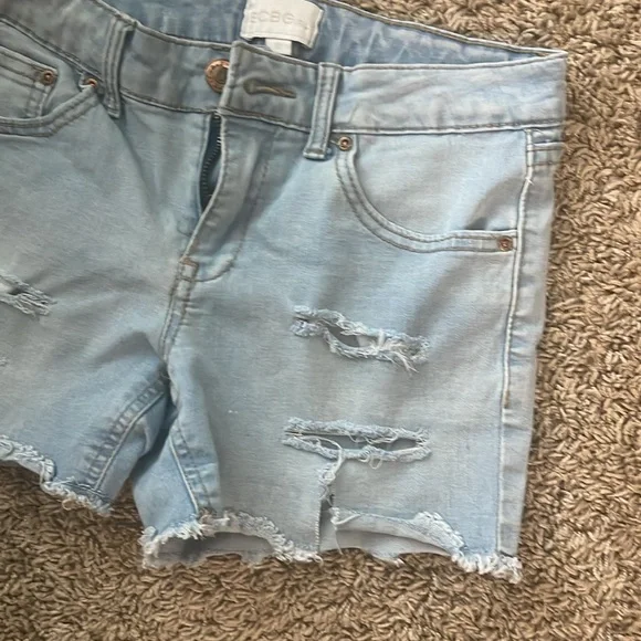 Girls jean shorts - Picture 2 of 6